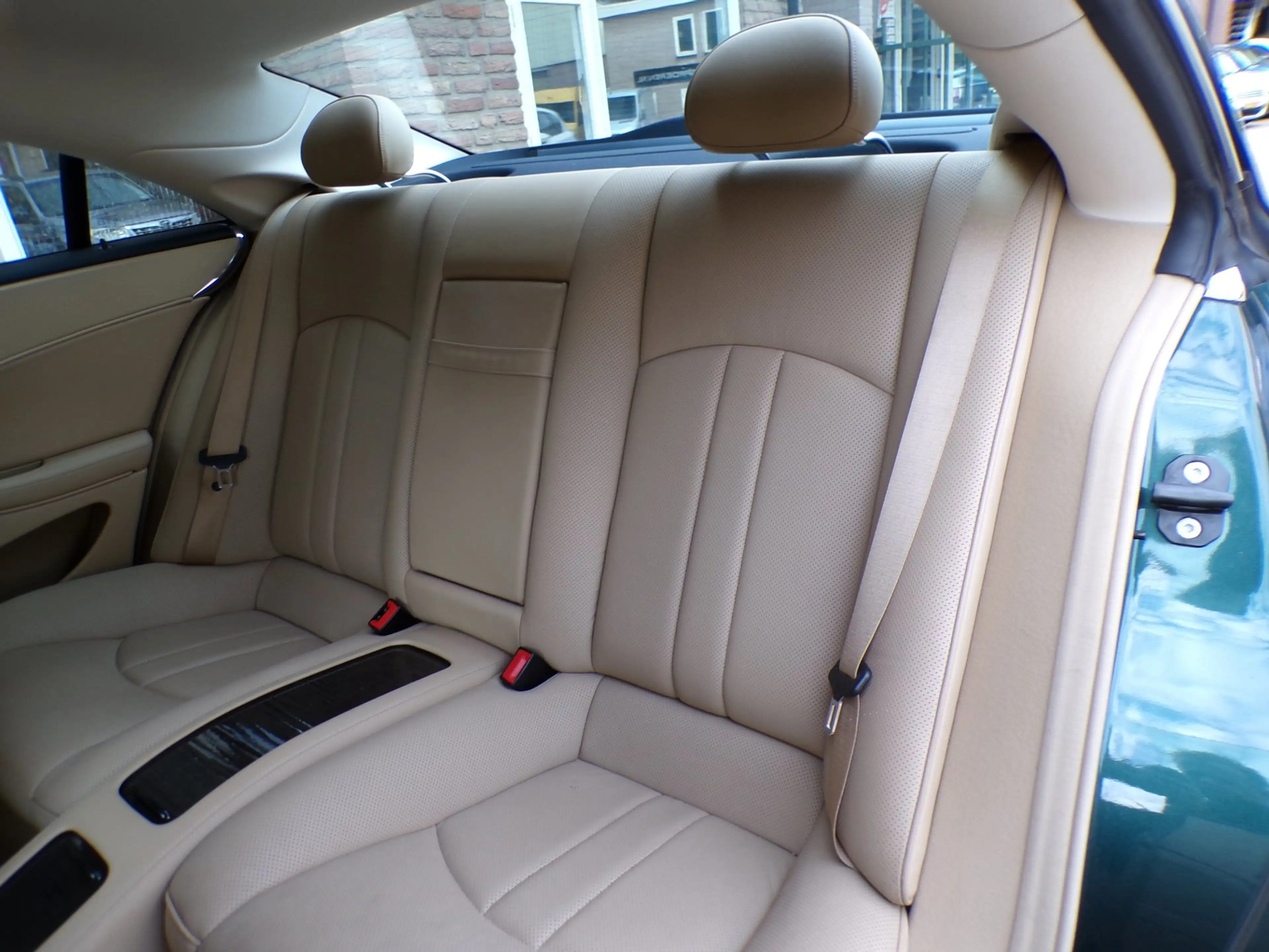 Mercedes-Benz CLS 350 CGI Prestige Plus — photo 13