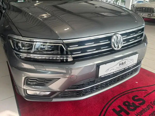 Volkswagen Tiguan view 8