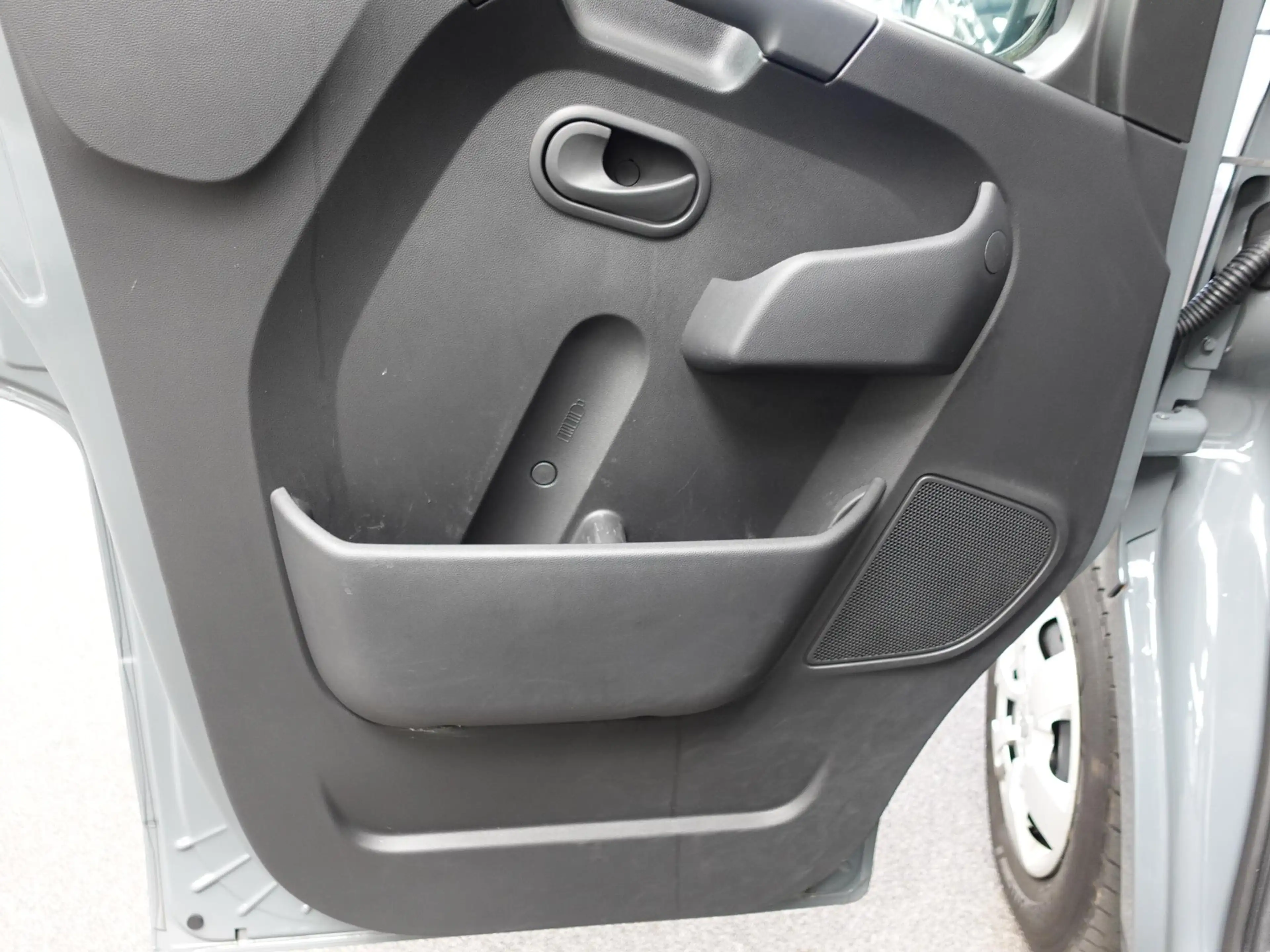 Renault Master T35 150PK L2H2 Energy Work Edition Automaat Airco — photo 12