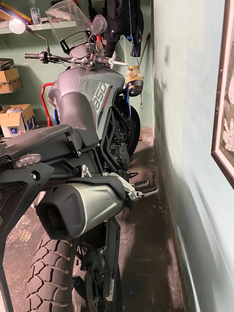 Triumph Tiger Sport 850 Šedá - 2