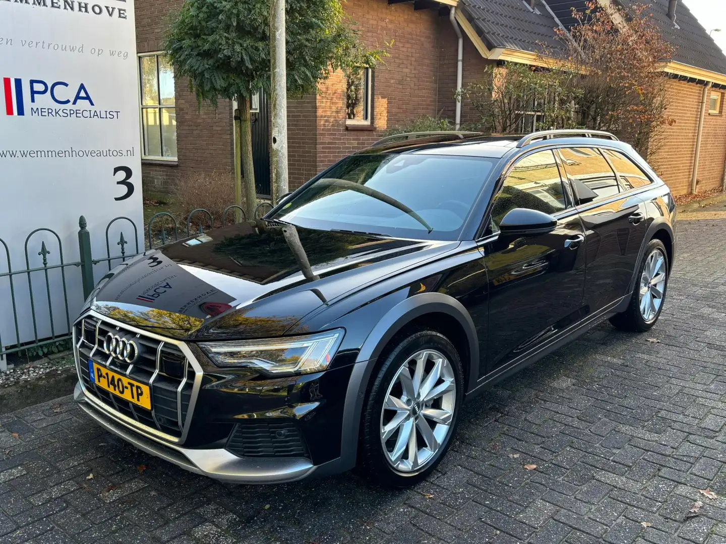 Audi A6 allroad quattro 45 TDI Luchtv/Leer/Navi/Panodak/Trekhaak Negro - 2