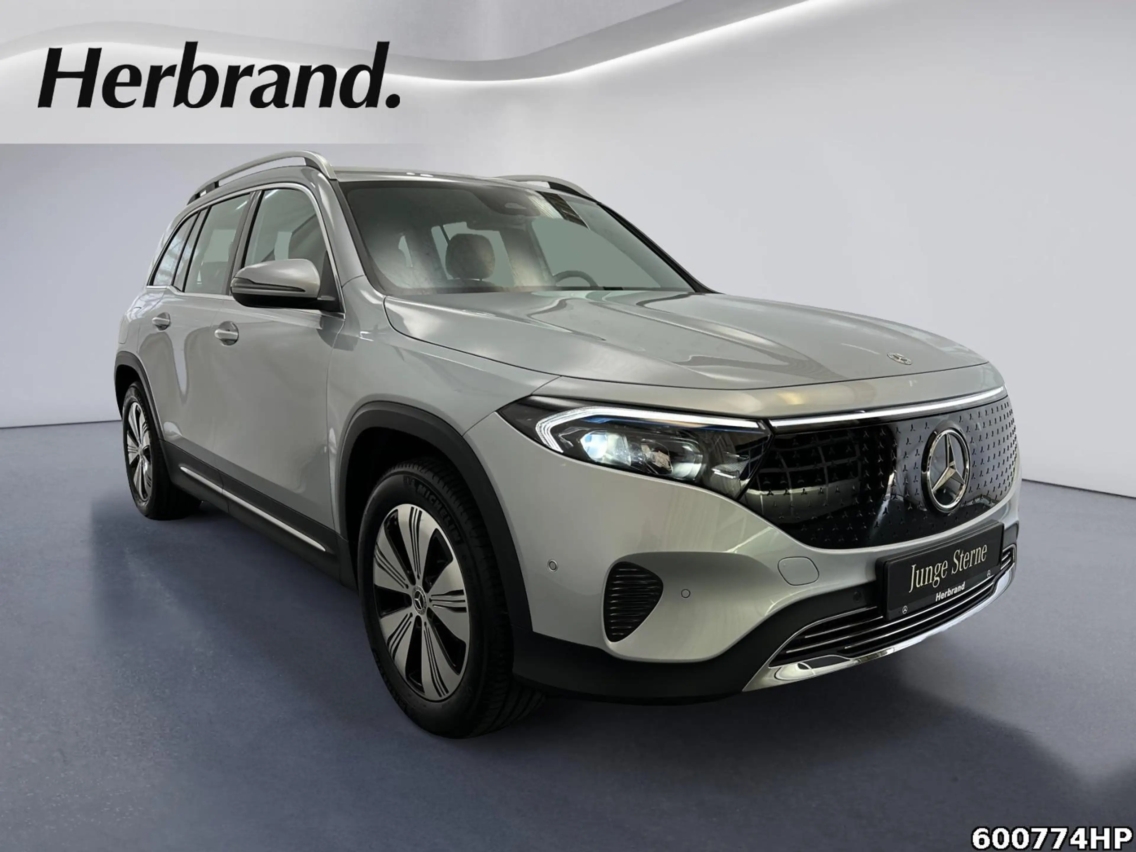 Mercedes-Benz EQB 300 4M Progressive  Ambiente Lenkradhzg LED. — photo 2