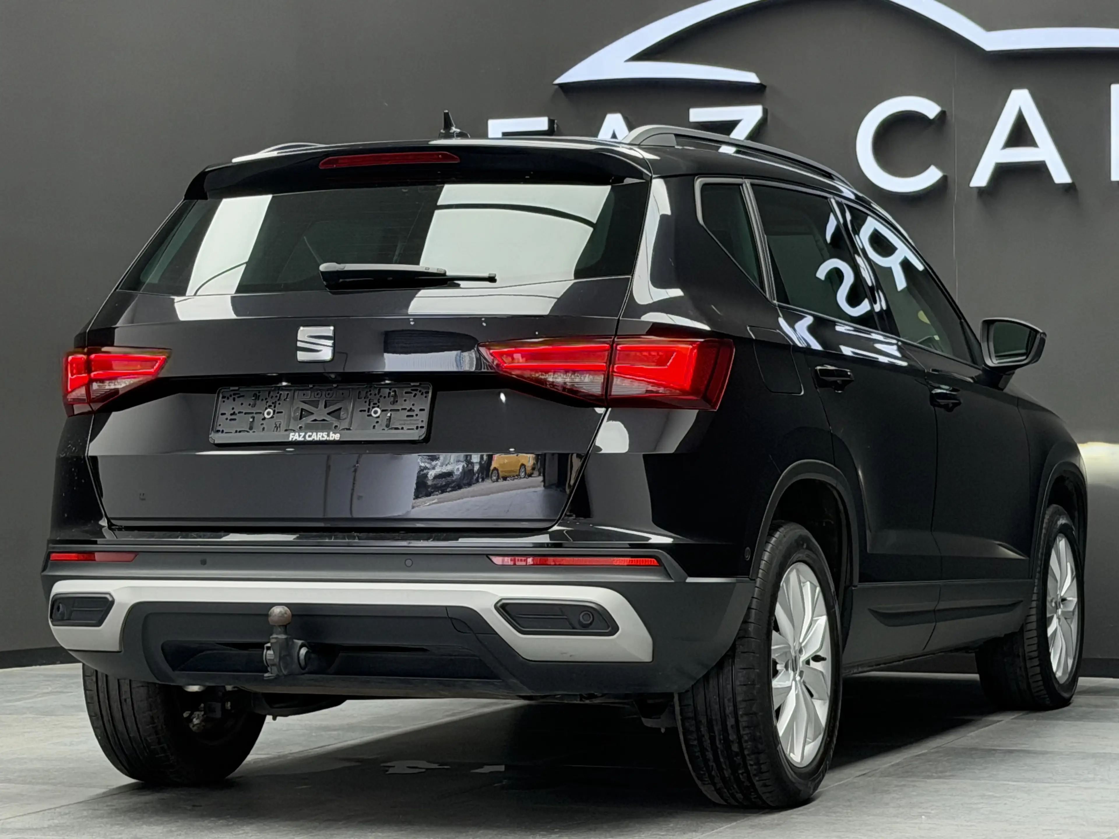 SEAT Ateca 2.0 CR TDI Style DSG *1ER PROP + CAMÉRA + GPS + TV — photo 5