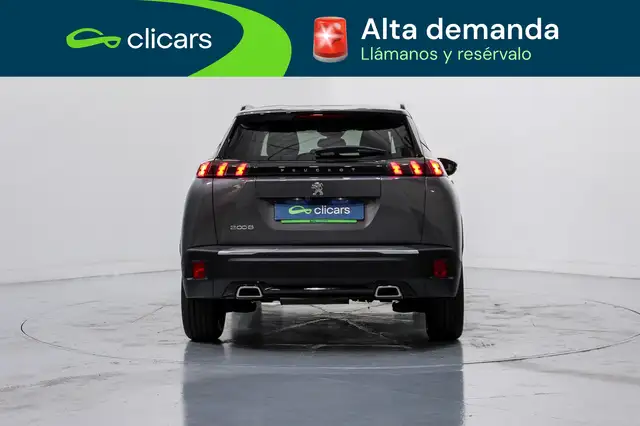 Peugeot 2008 view 4