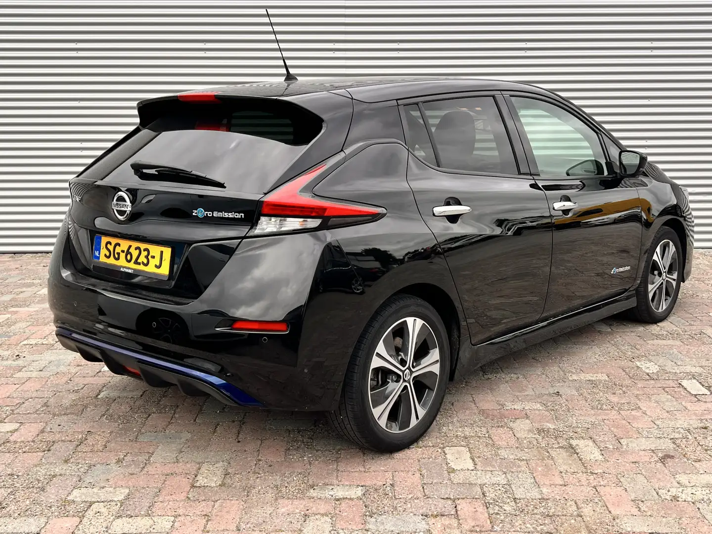 Nissan Leaf 2.ZERO EDITION 40 kWh | Nieuw Binnen! | Camera | S Zwart - 2