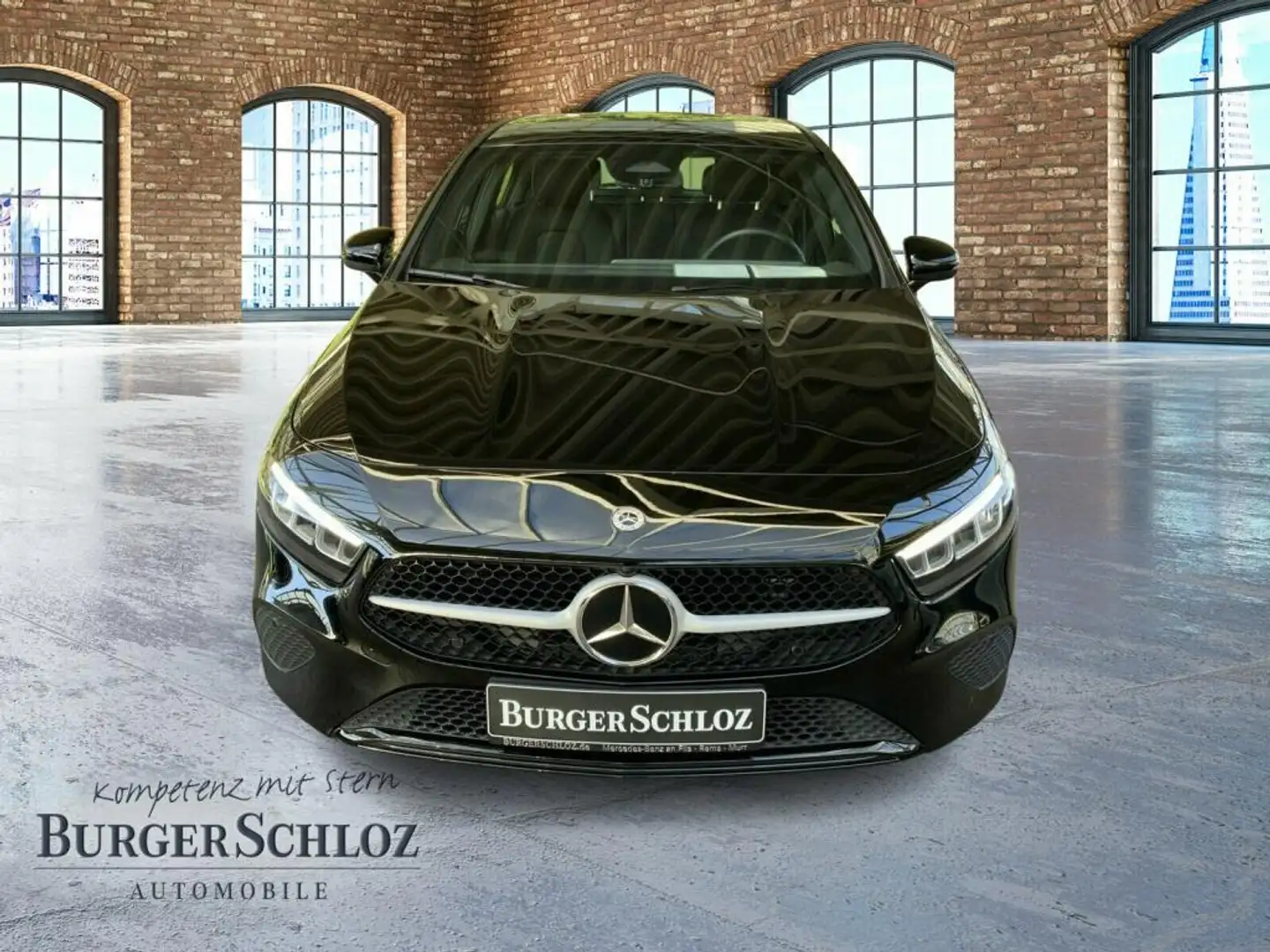 Mercedes-Benz A 180 KAM PDC SpurH Navi AUT LM KlimaA FLA LED Nero - 2
