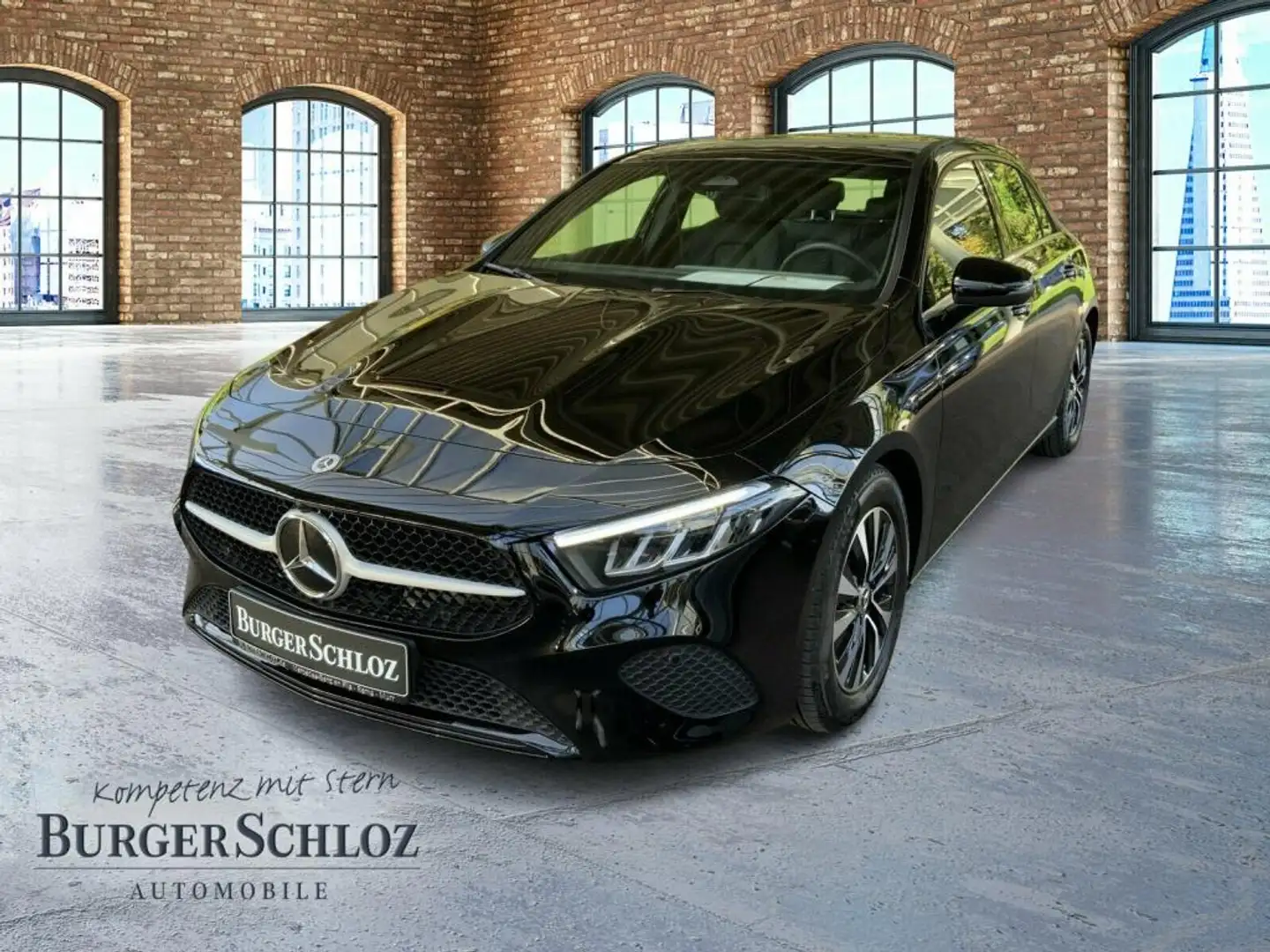 Mercedes-Benz A 180 KAM PDC SpurH Navi AUT LM KlimaA FLA LED Nero - 1