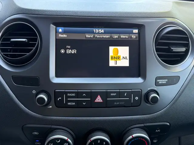 Hyundai I10 view 23