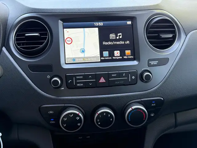 Hyundai I10 view 24