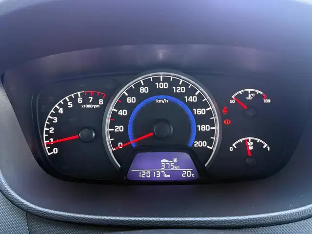 Hyundai I10 view 18