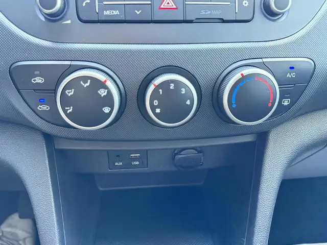 Hyundai I10 view 25