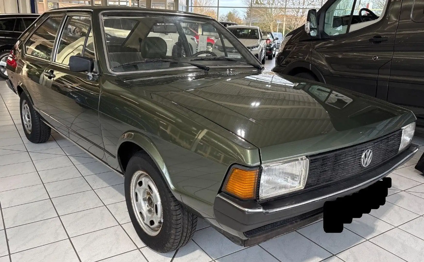 Volkswagen Passat 1.6 LS OLDTIMER Grün - 2