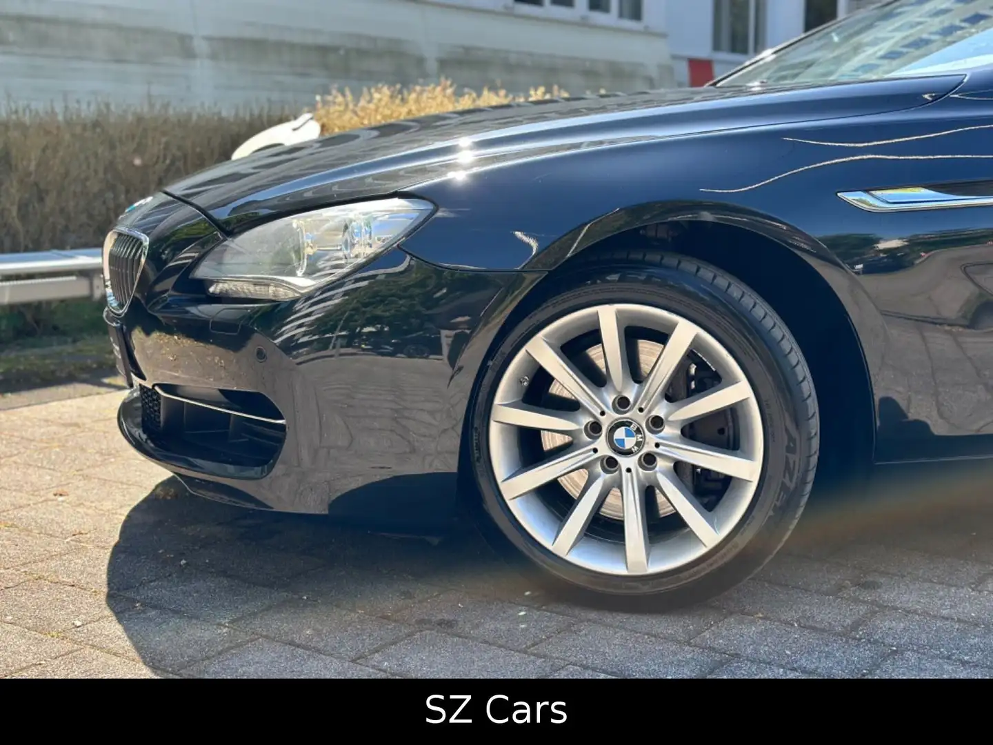 BMW 640 i Cabrio*LEDER*LED*KEYLESS*NAVI Negru - 2