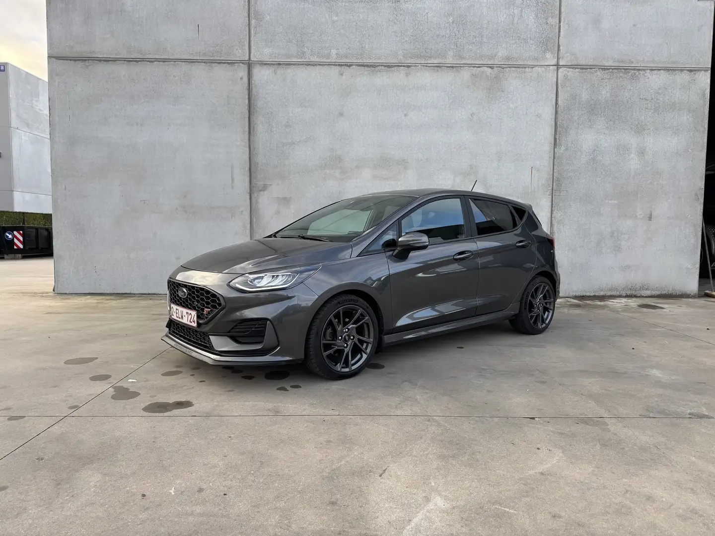 Ford Fiesta Fiesta 1.5 EcoBoost ST Mk 8.5 Grijs - 1