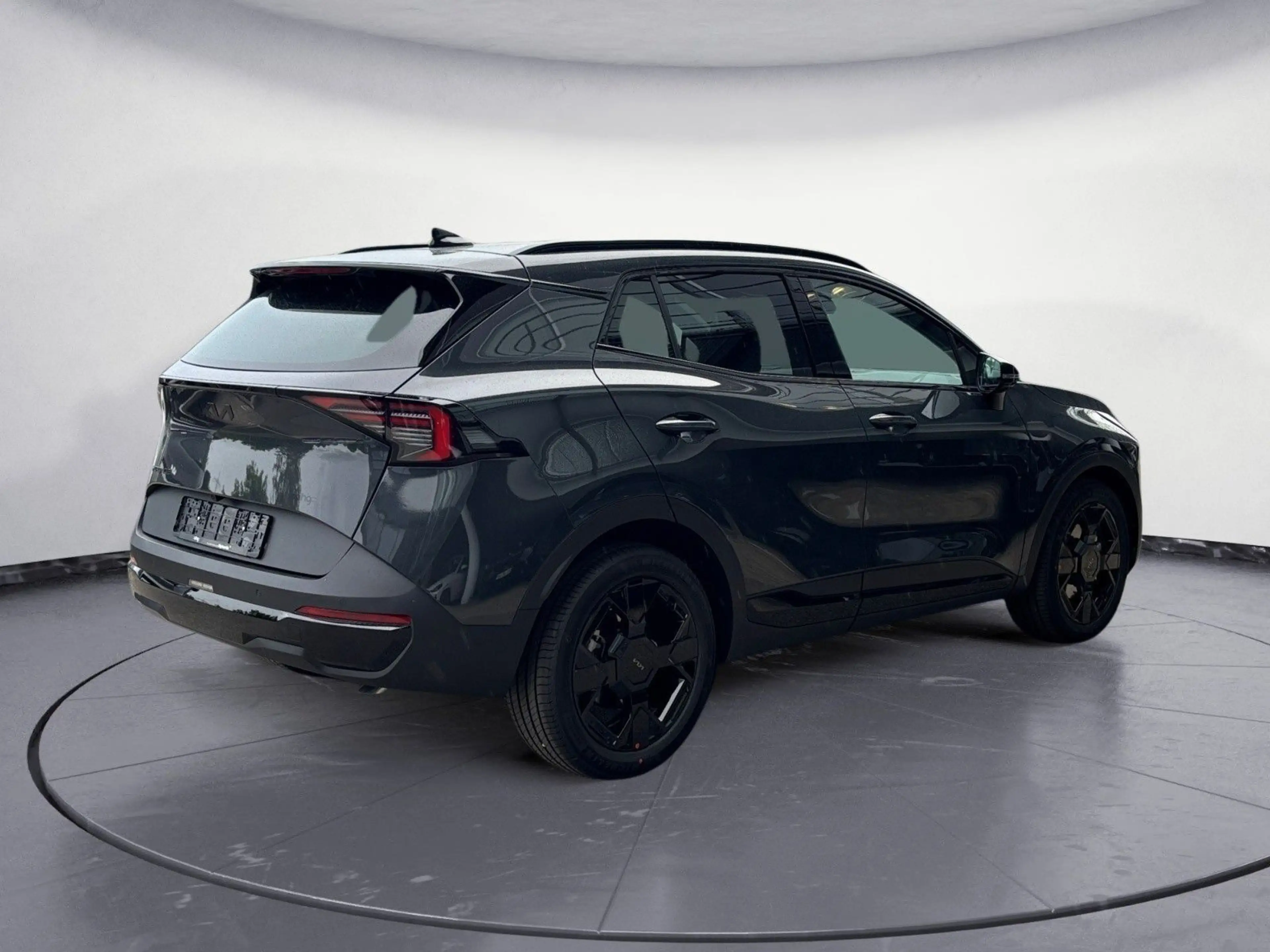 Kia Sportage 1.6T DCT Black Edition TANK/SERVICEAKTI — photo 3