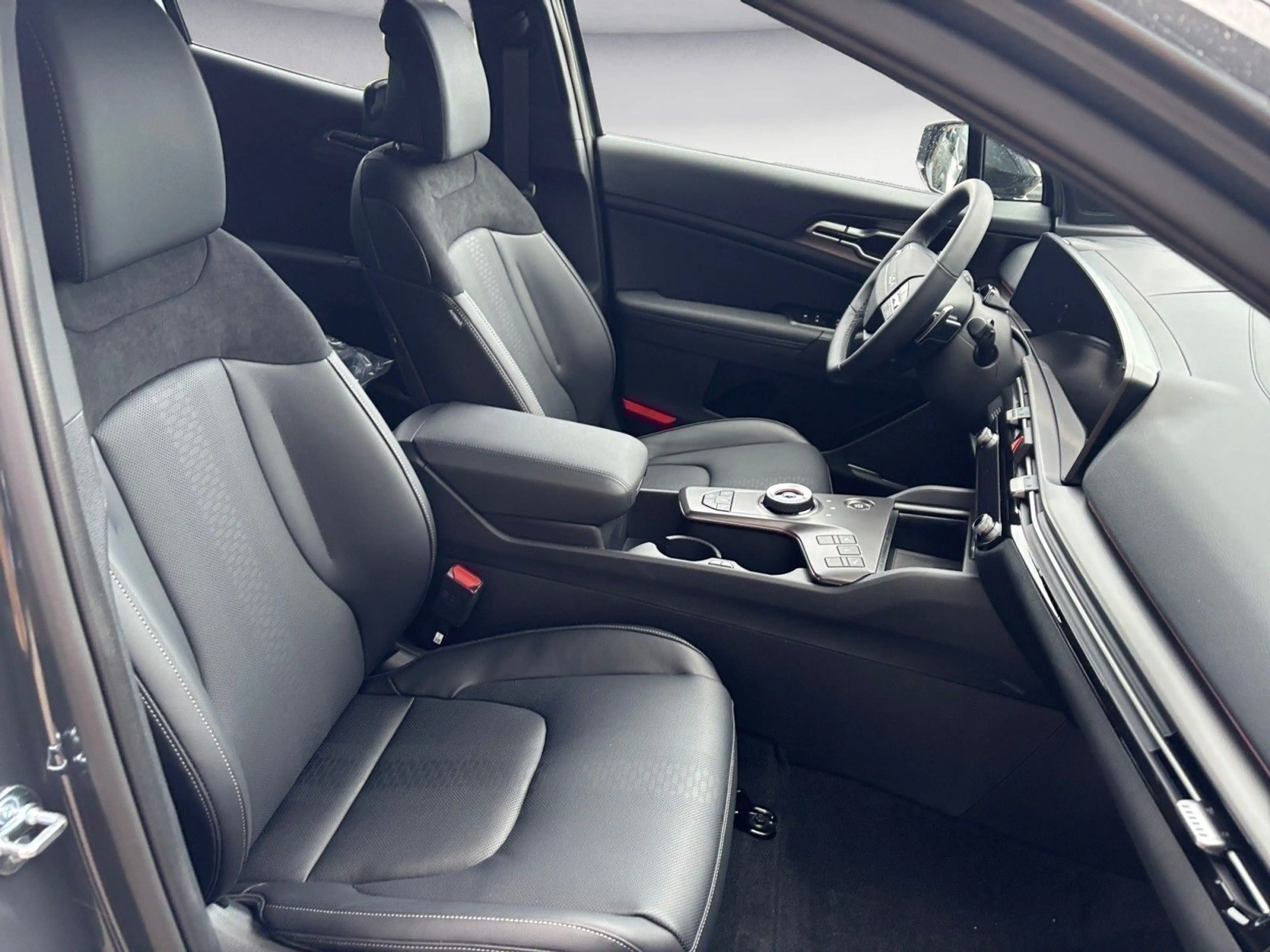 Kia Sportage 1.6T DCT Black Edition TANK/SERVICEAKTI — photo 10