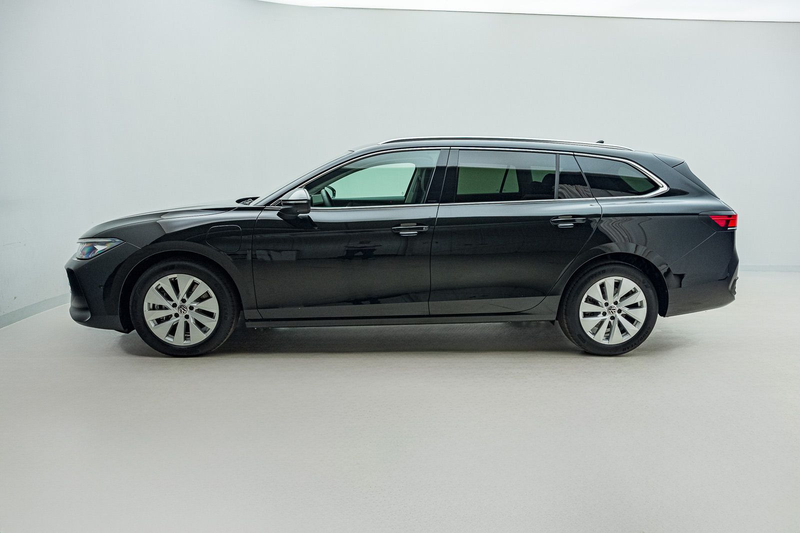 Volkswagen Passat 1.5 TSI eHybrid Business DSG*AREA*NAV*MAS — photo 7