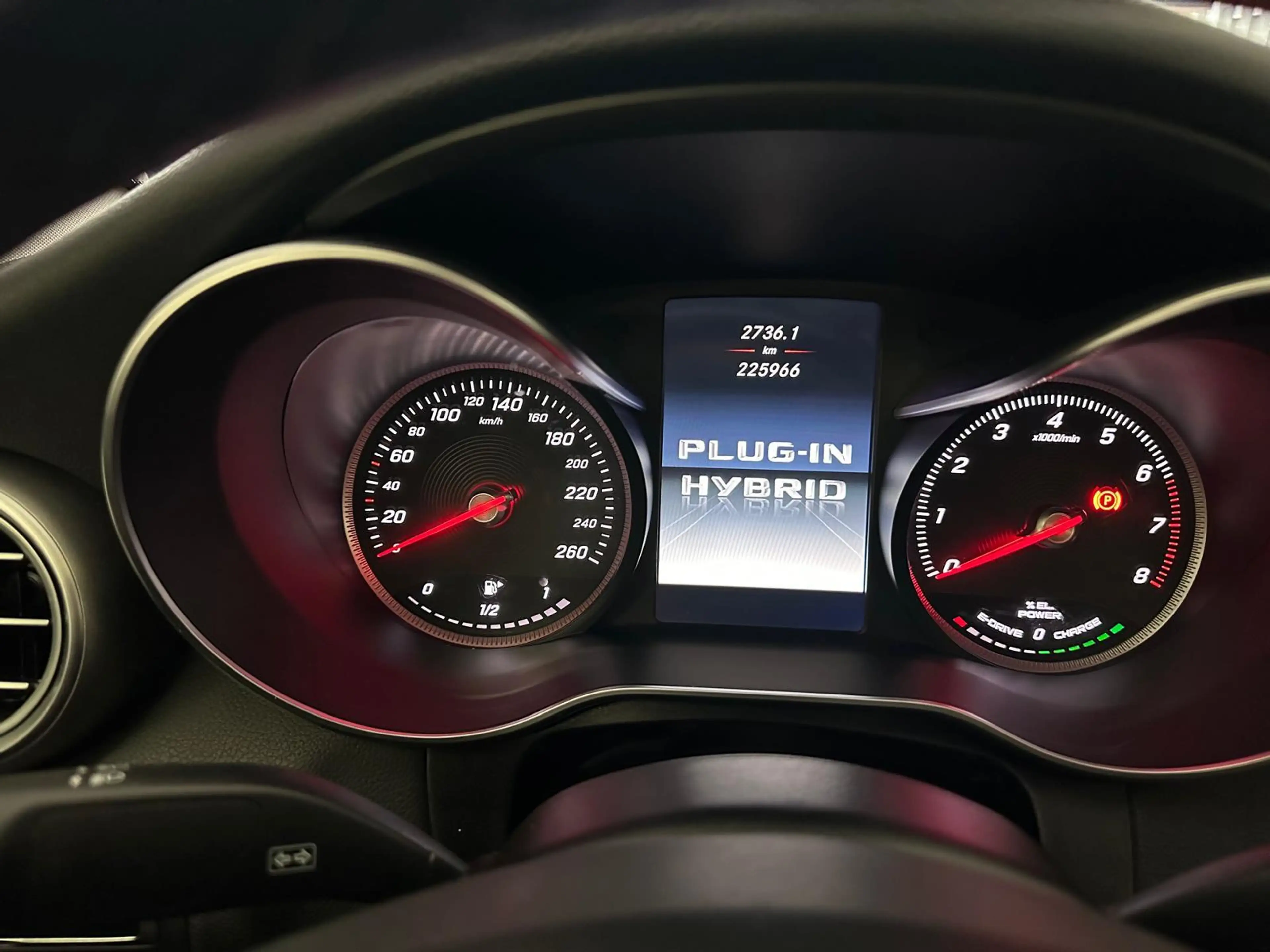 Mercedes-Benz C 350 e Lease Edition/PANO /HEAD UP/NAVI — photo 15