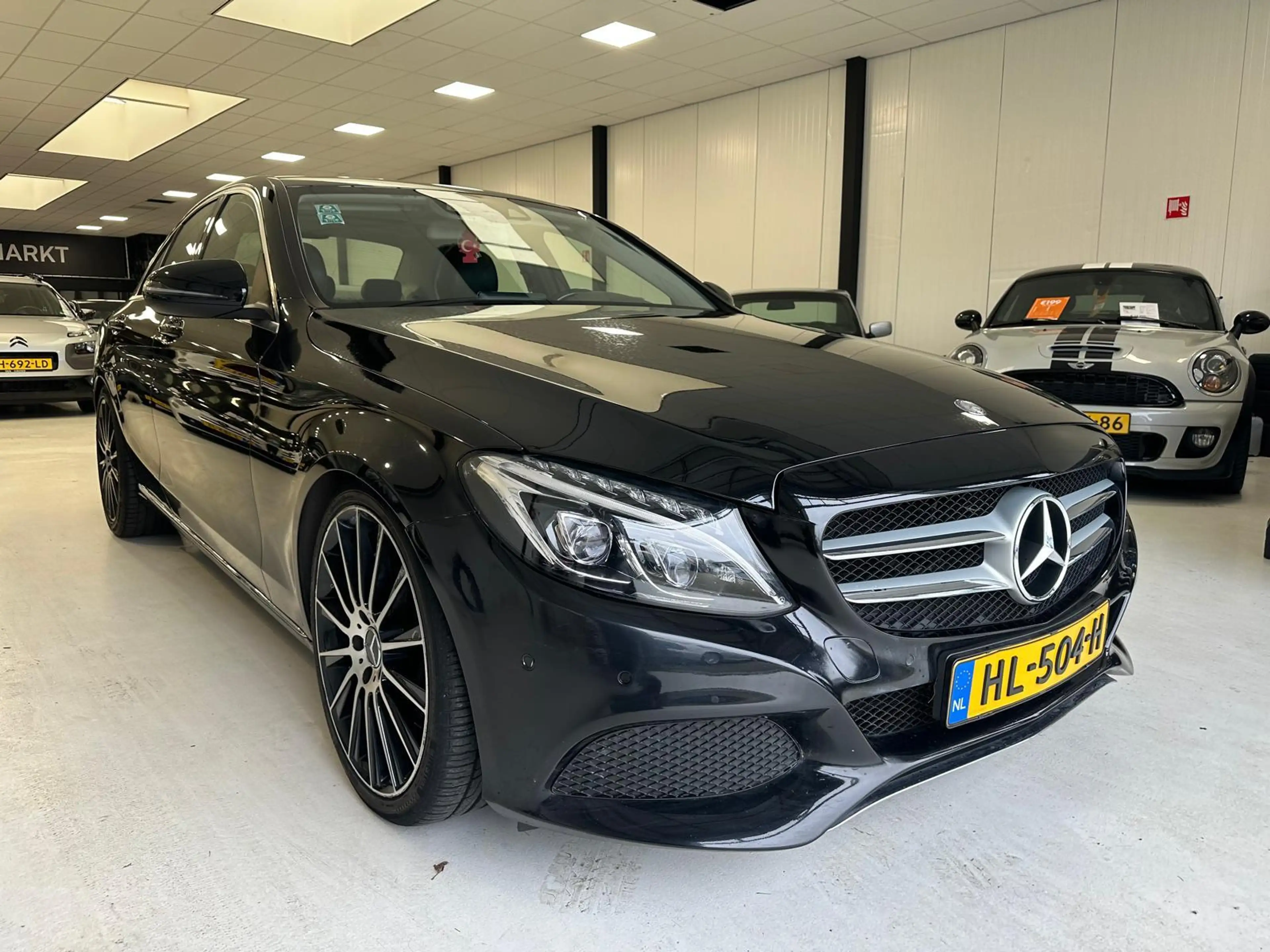 Mercedes-Benz C 350 e Lease Edition/PANO /HEAD UP/NAVI — photo 5
