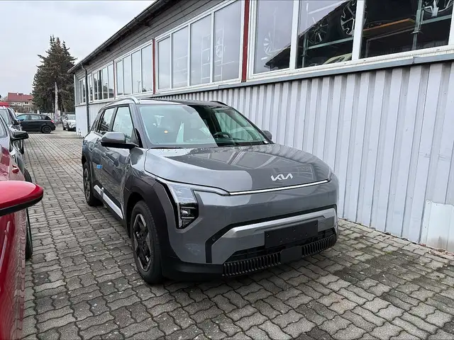 Kia EV3 FWD 81,4kWh Long Range Air Sitzheizung