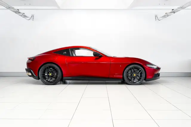 Ferrari Roma view 7
