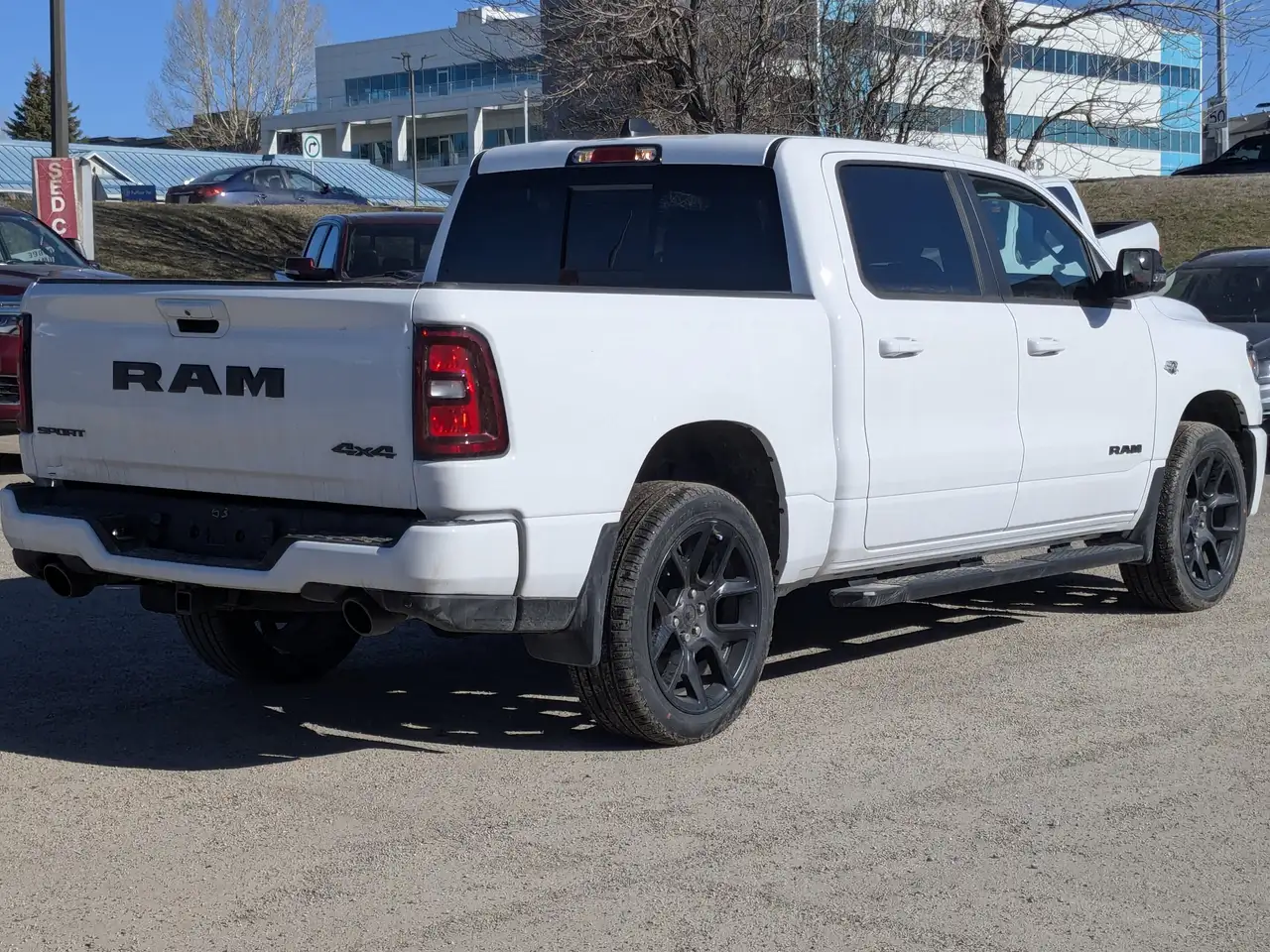 RAM 1500 снимка RAM 1500