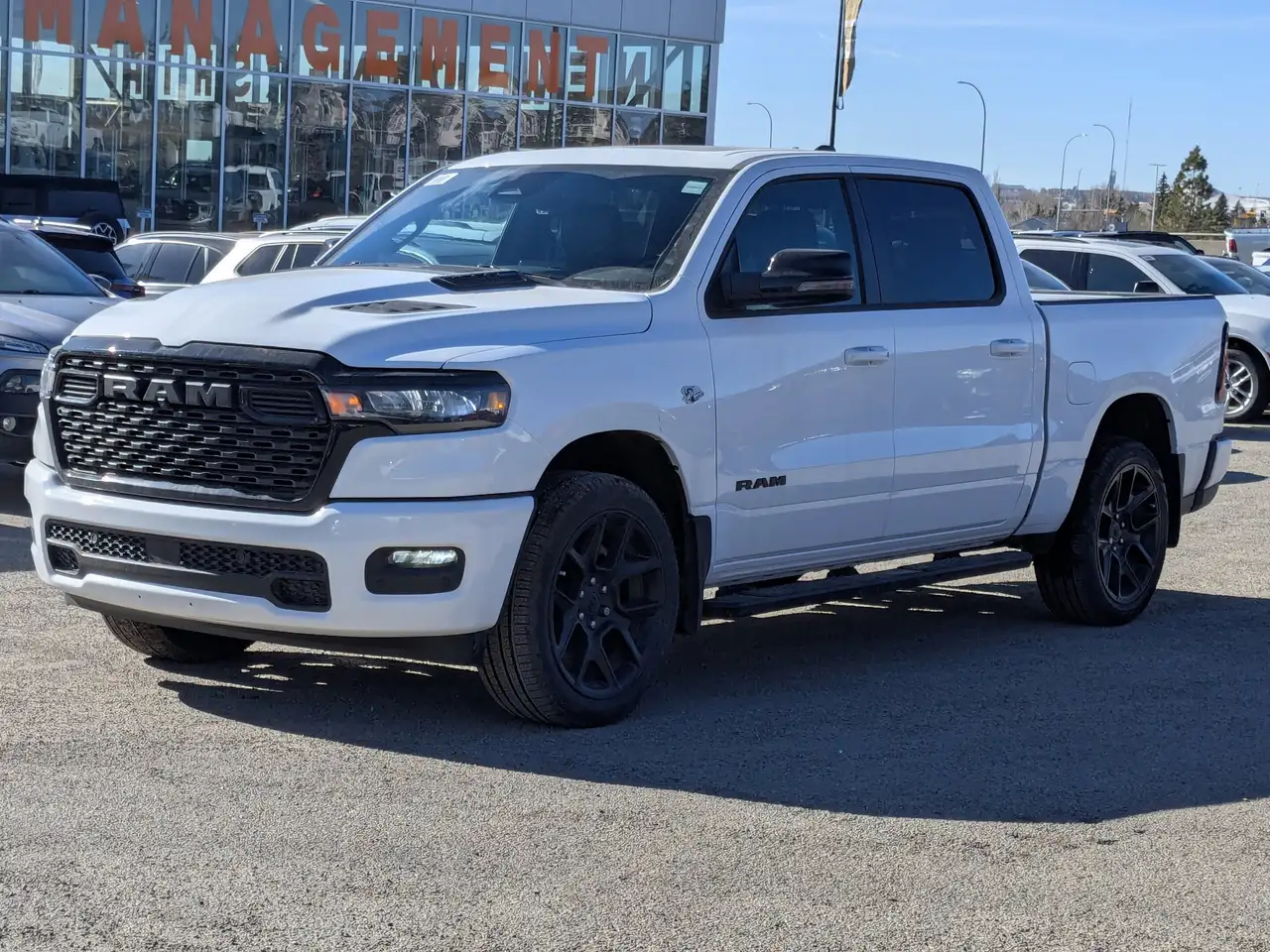 RAM 1500 снимка RAM 1500