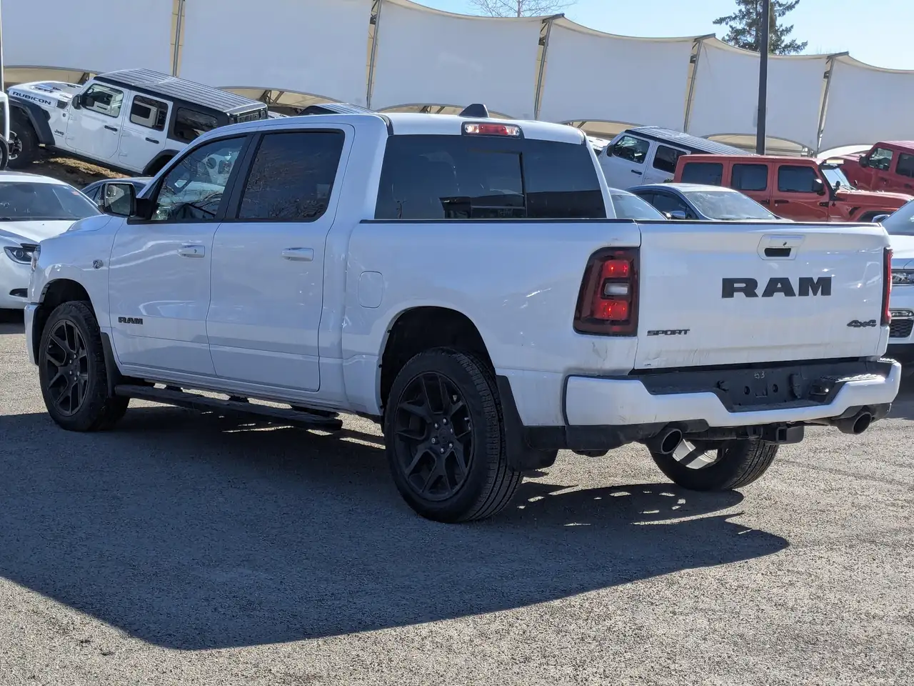 RAM 1500 снимка RAM 1500