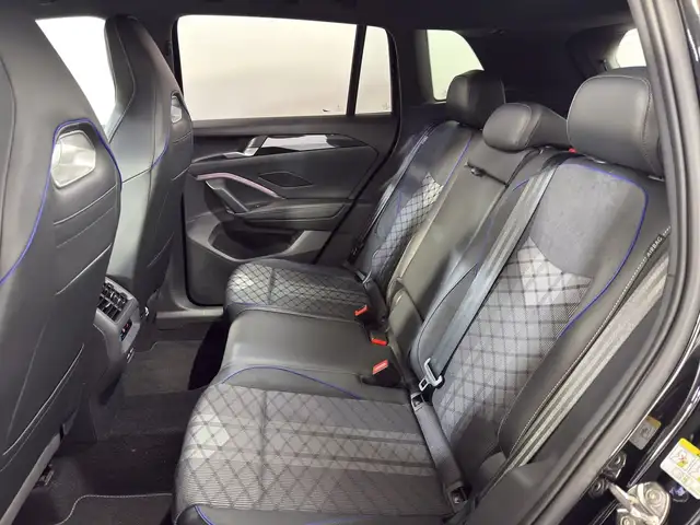 Volkswagen Tiguan view 14