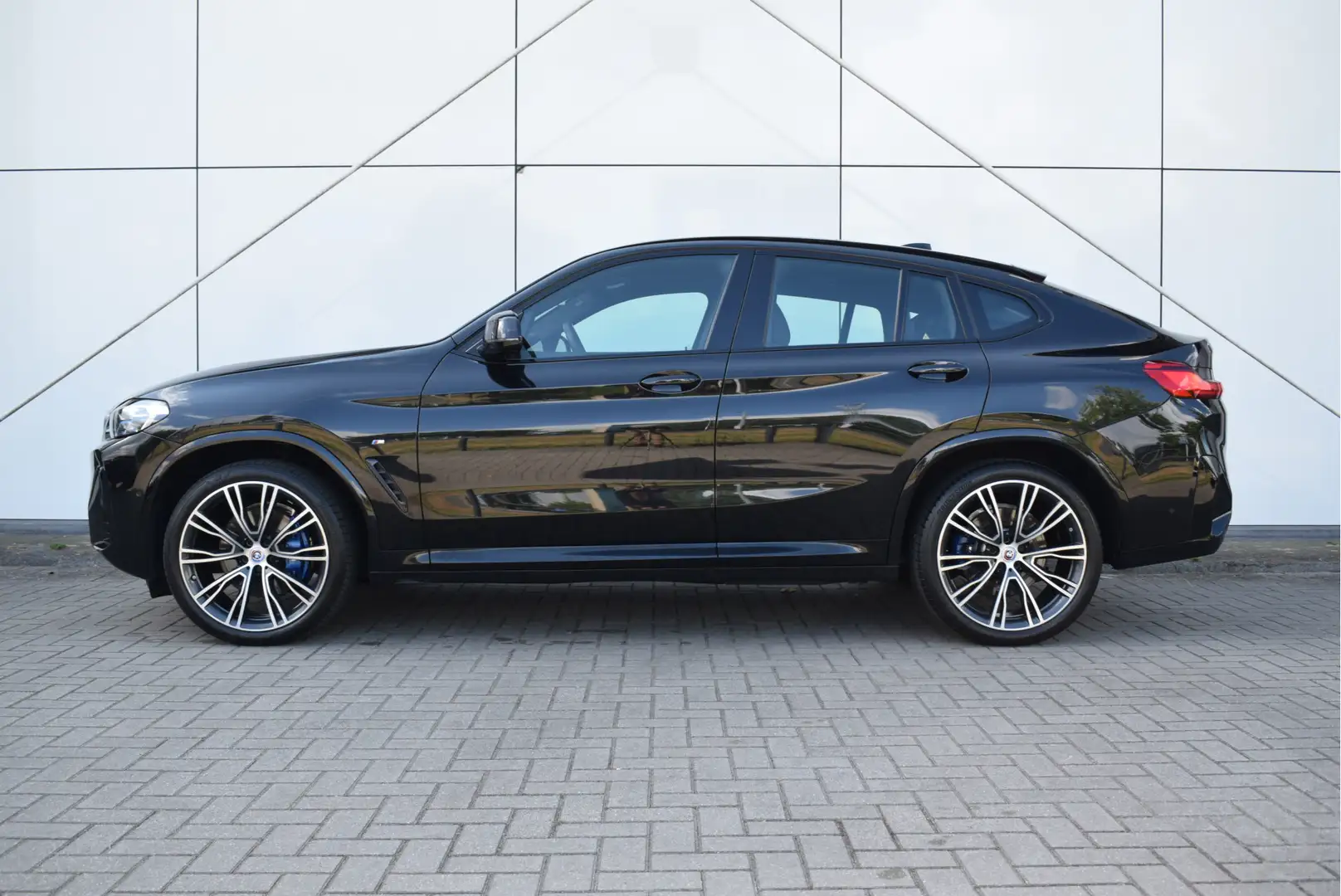 BMW X4 xDrive20i High Executive M Sport Automaat / Panora Noir - 2
