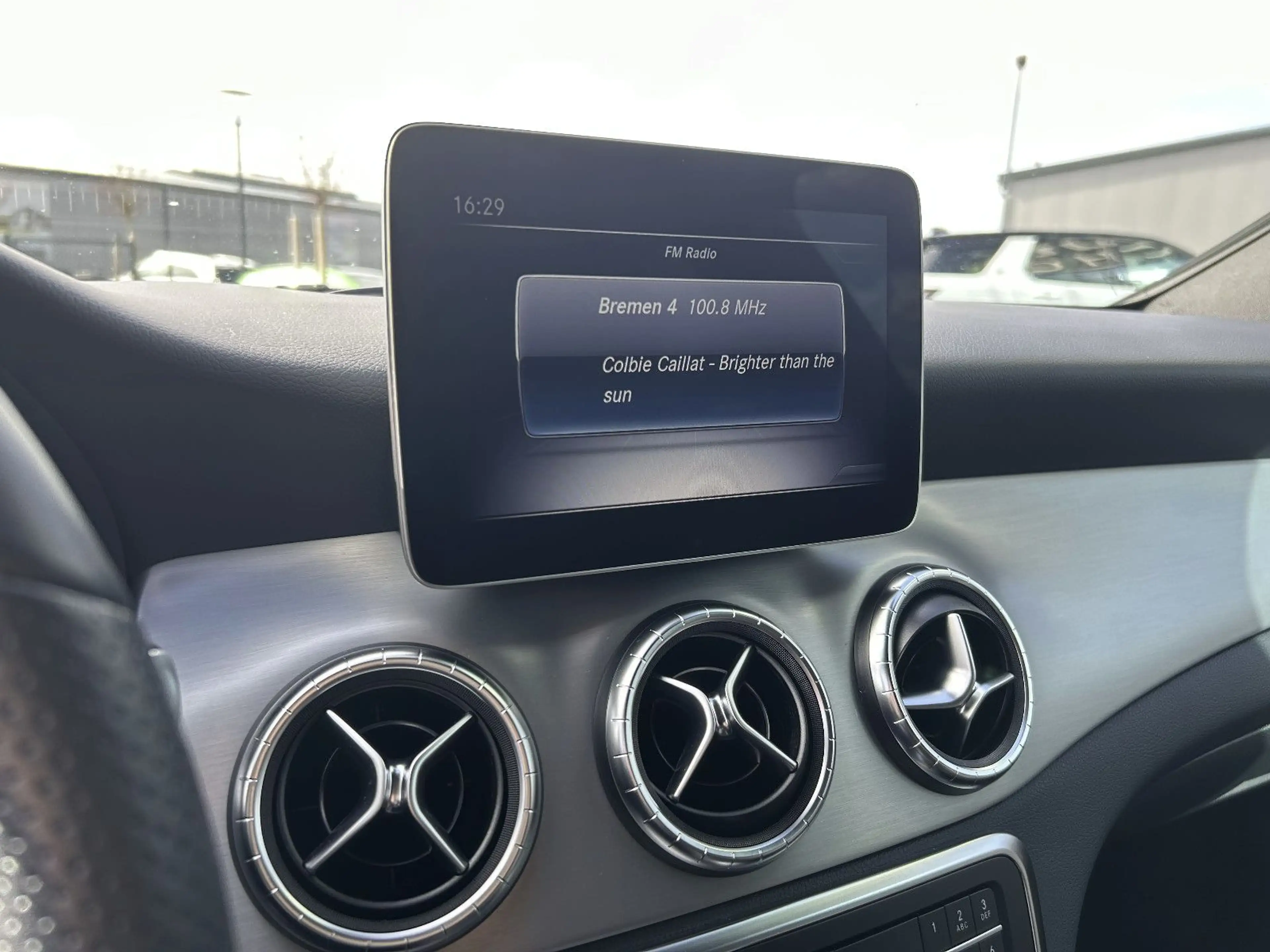 Mercedes-Benz CLA 200 CLA200 ShootingBrake AMG-Line DCT Night LED Navi — photo 22