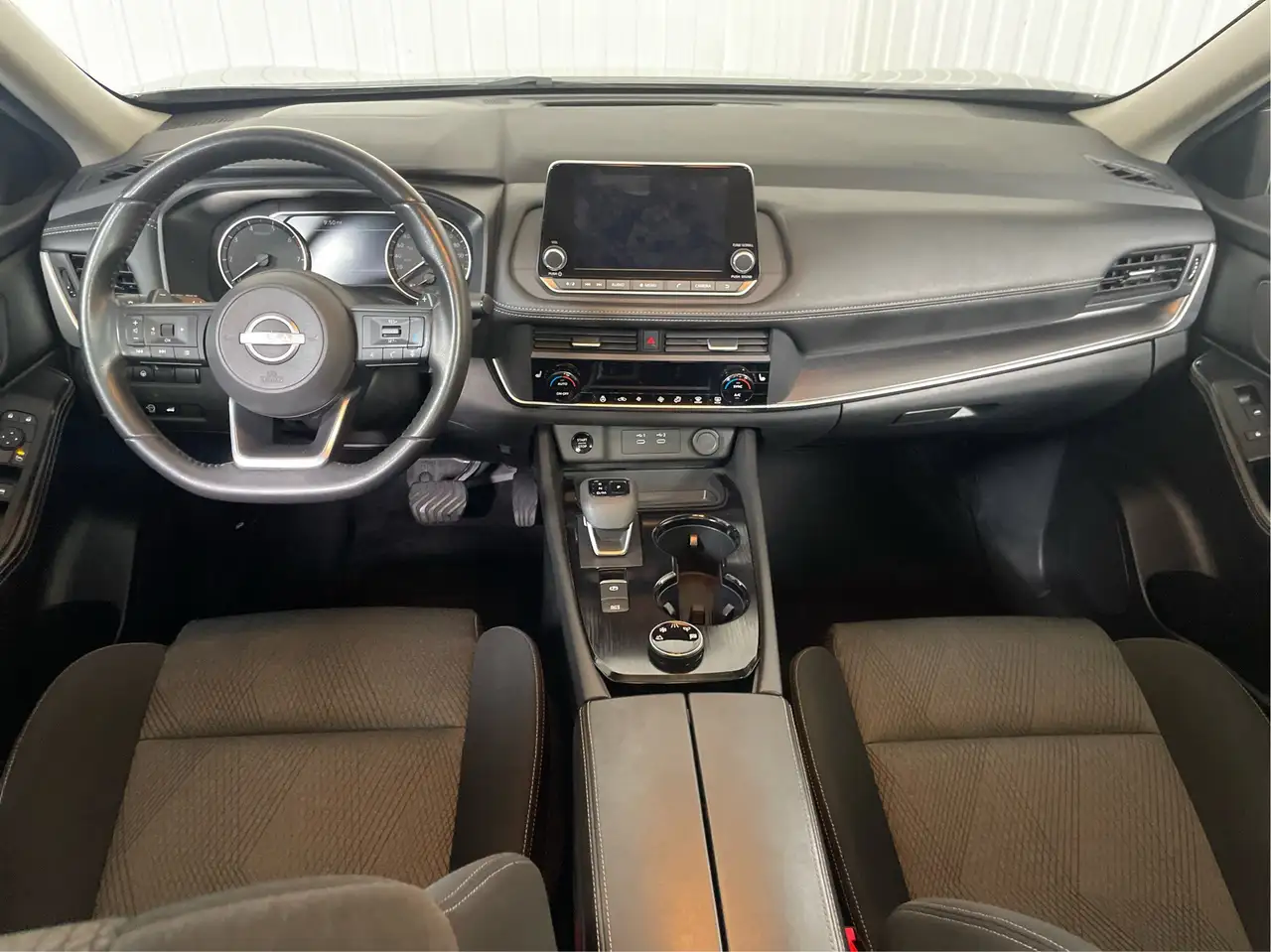 Nissan Rogue fotografie Nissan Rogue