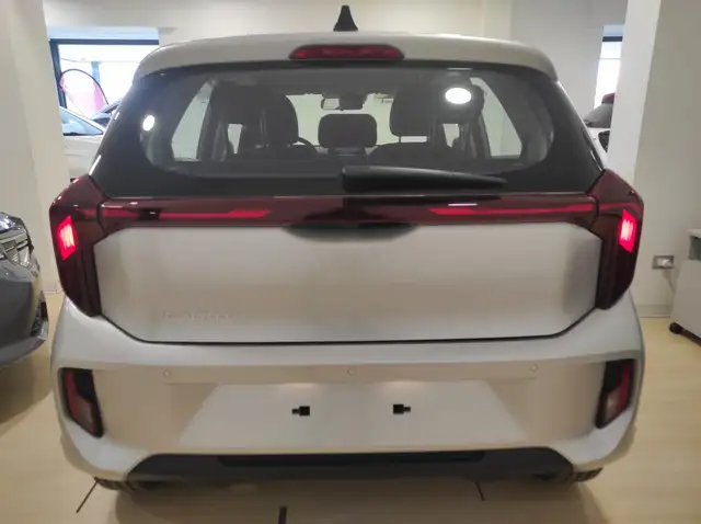 Kia Picanto view 15