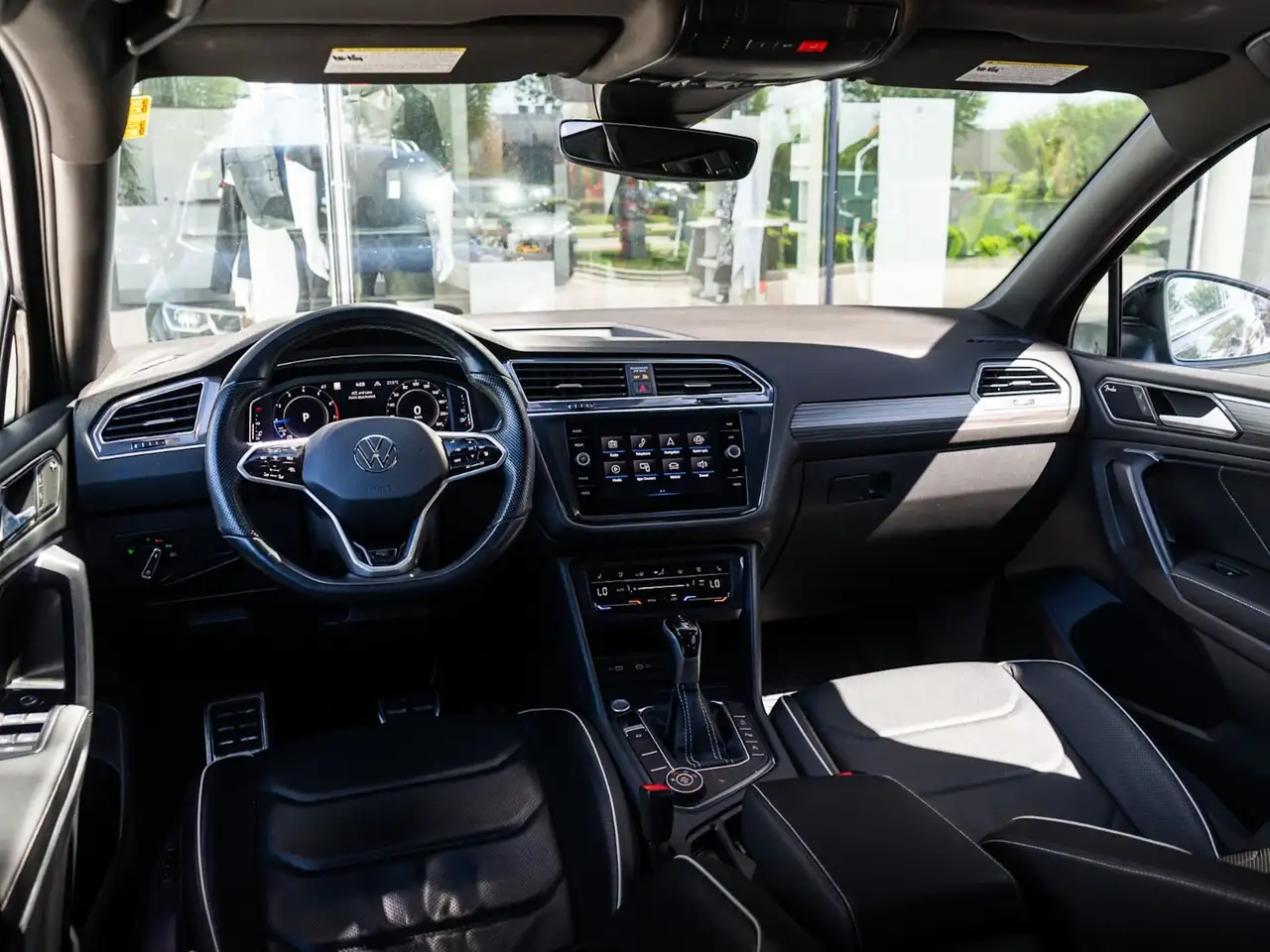 Volkswagen Tiguan снимка Volkswagen Tiguan
