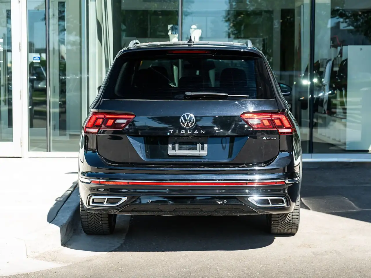Volkswagen Tiguan снимка Volkswagen Tiguan