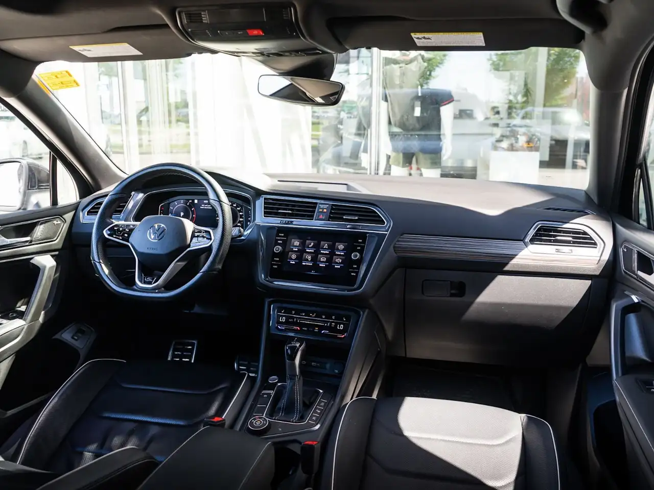 Volkswagen Tiguan снимка Volkswagen Tiguan