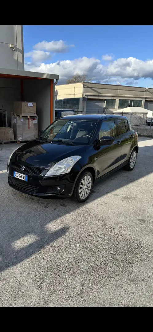 Suzuki Swift 5p 1.3 16v GL c/airb.lat 4x4 - 1