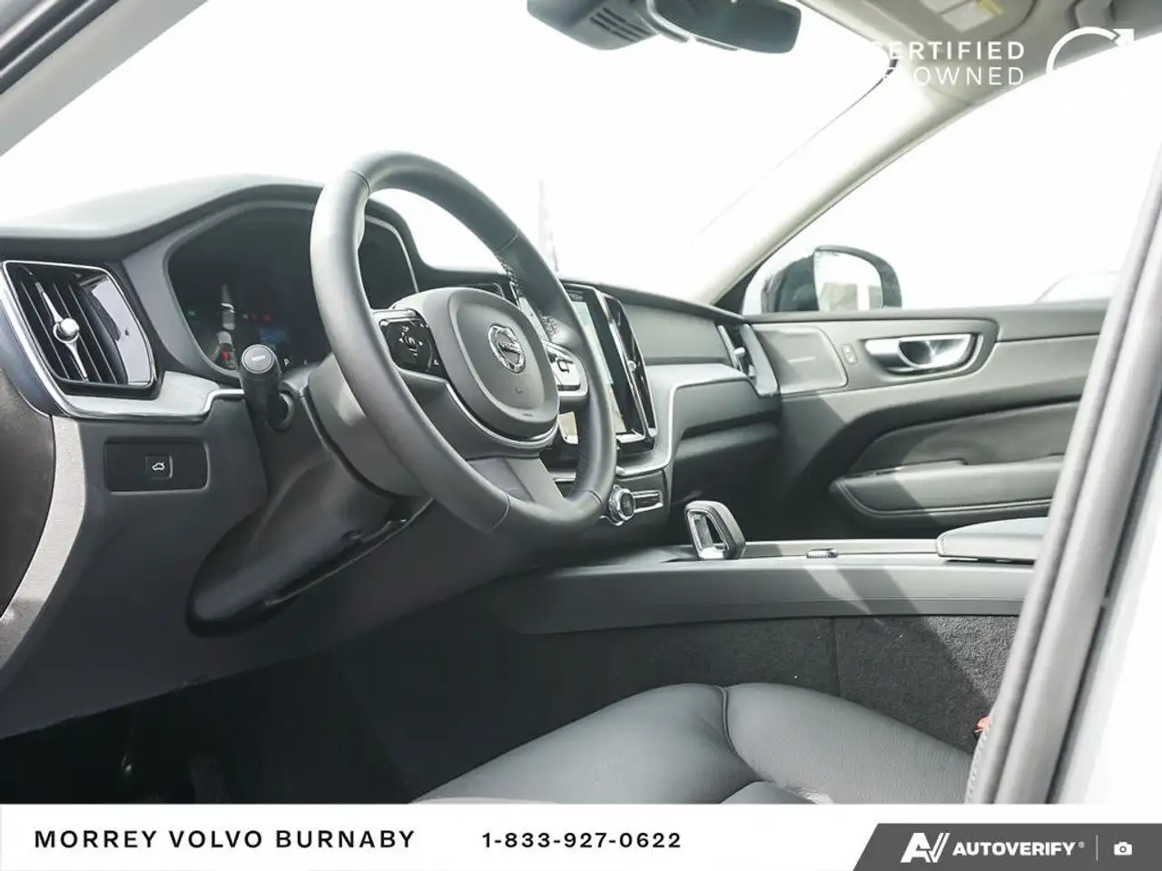Volvo XC60 снимка Volvo XC60