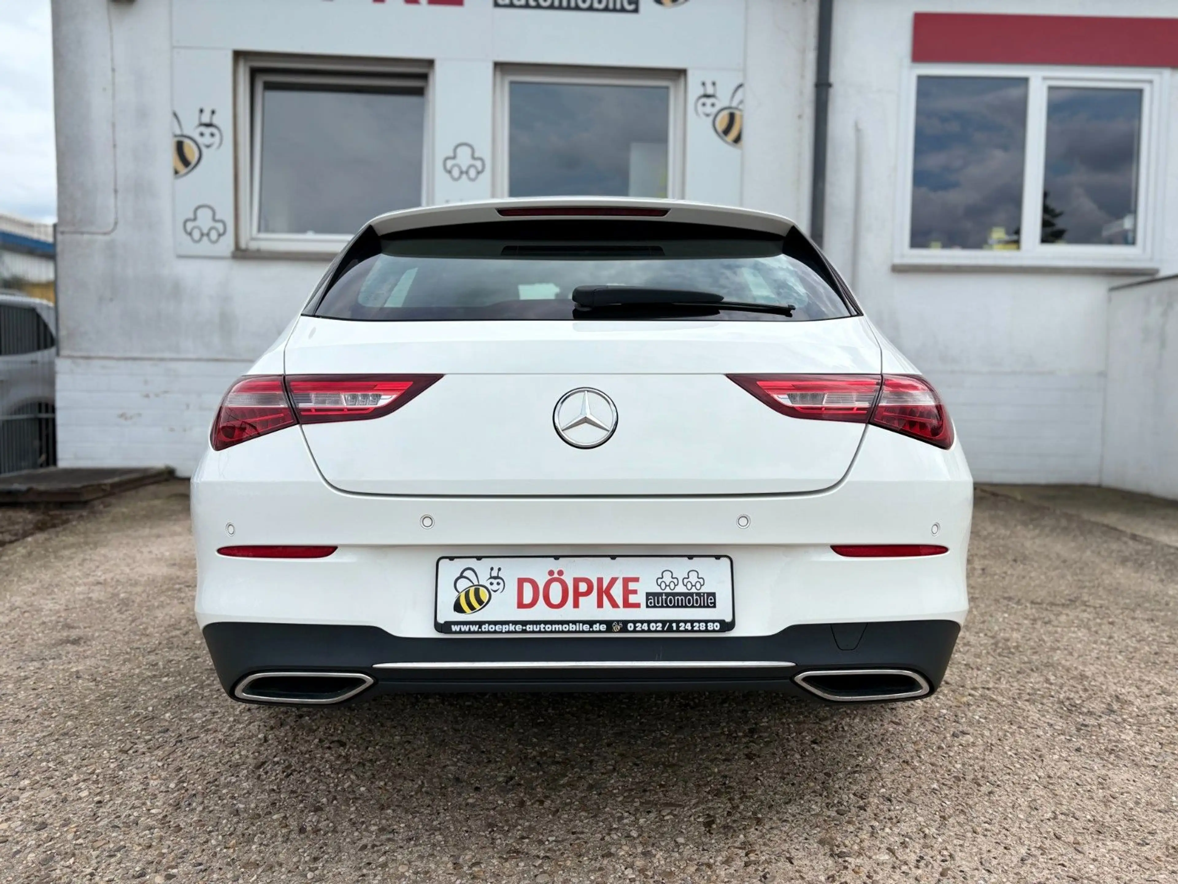 Mercedes-Benz CLA 180 Navi SHZ MBUX Kamera AHK — photo 7