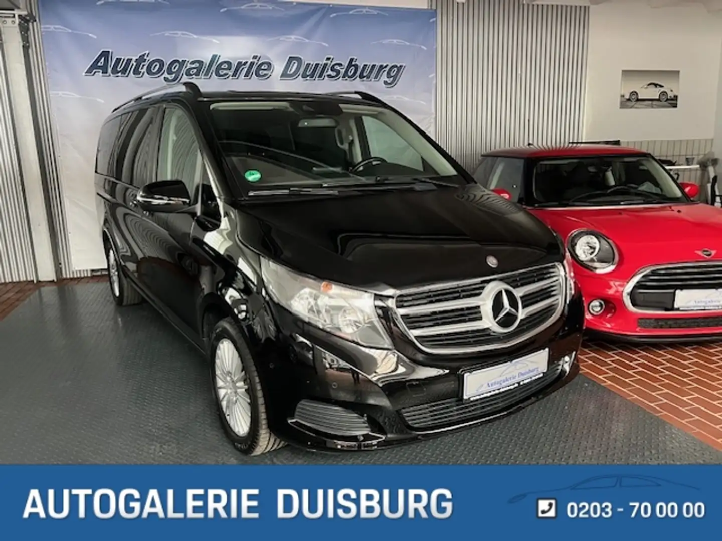 Mercedes-Benz V 220 CDI 250 lang 7Sitzer Sportp.Navi 2x el.Türen PDC S Schwarz - 1