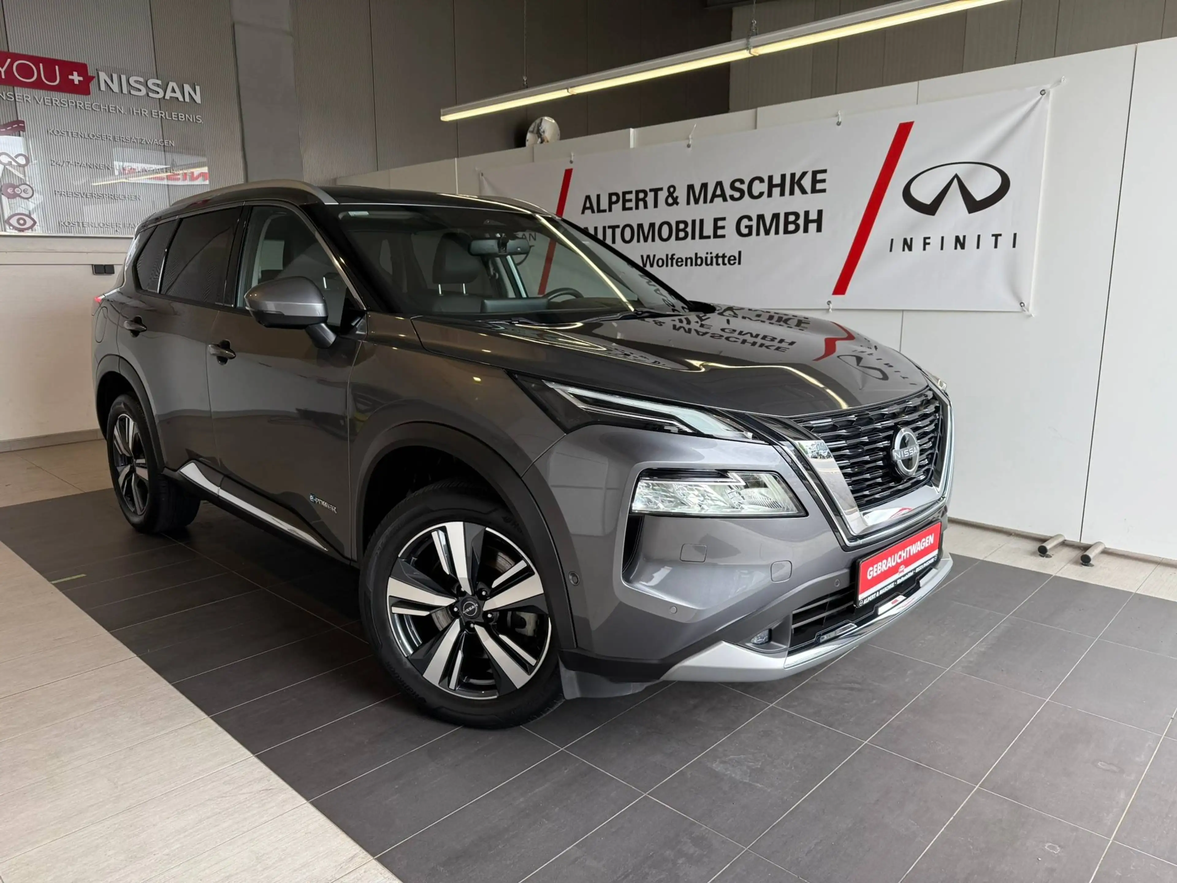 Nissan X-Trail e-Power e-4orce Tekna LEDER/NANI/360°Kamara/LED