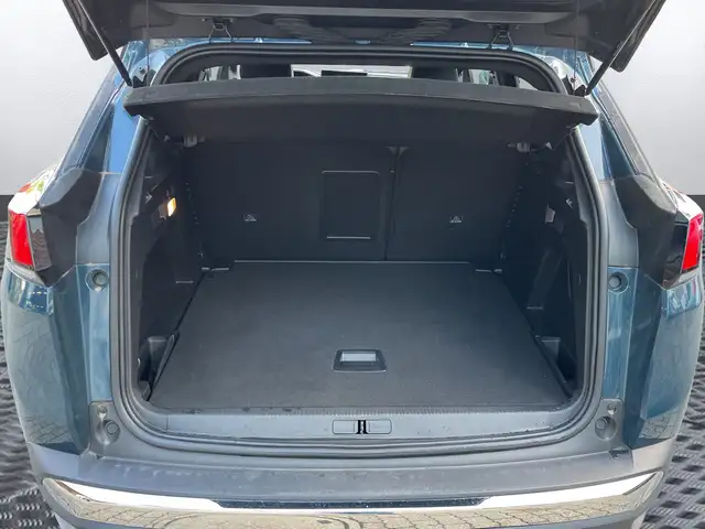 Peugeot 3008 view 10