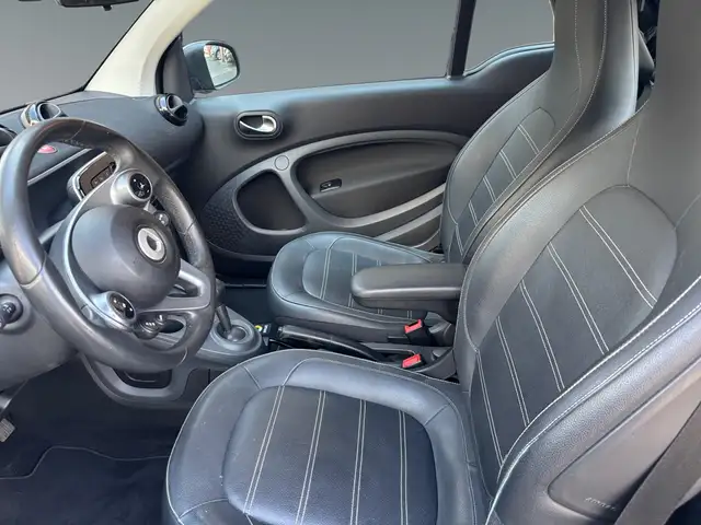 Smart Fortwo view 10