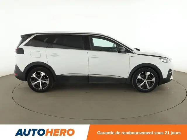Peugeot 5008 view 7