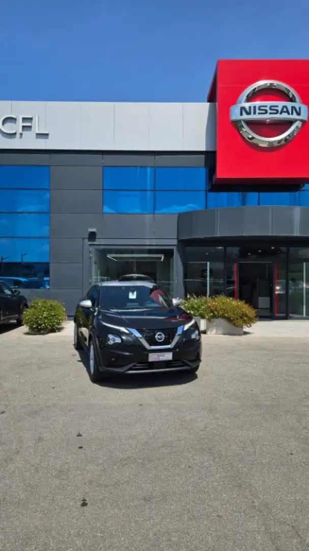 Nissan Juke 1.0 DIG-T 114 CV N-Connecta Nero - 1