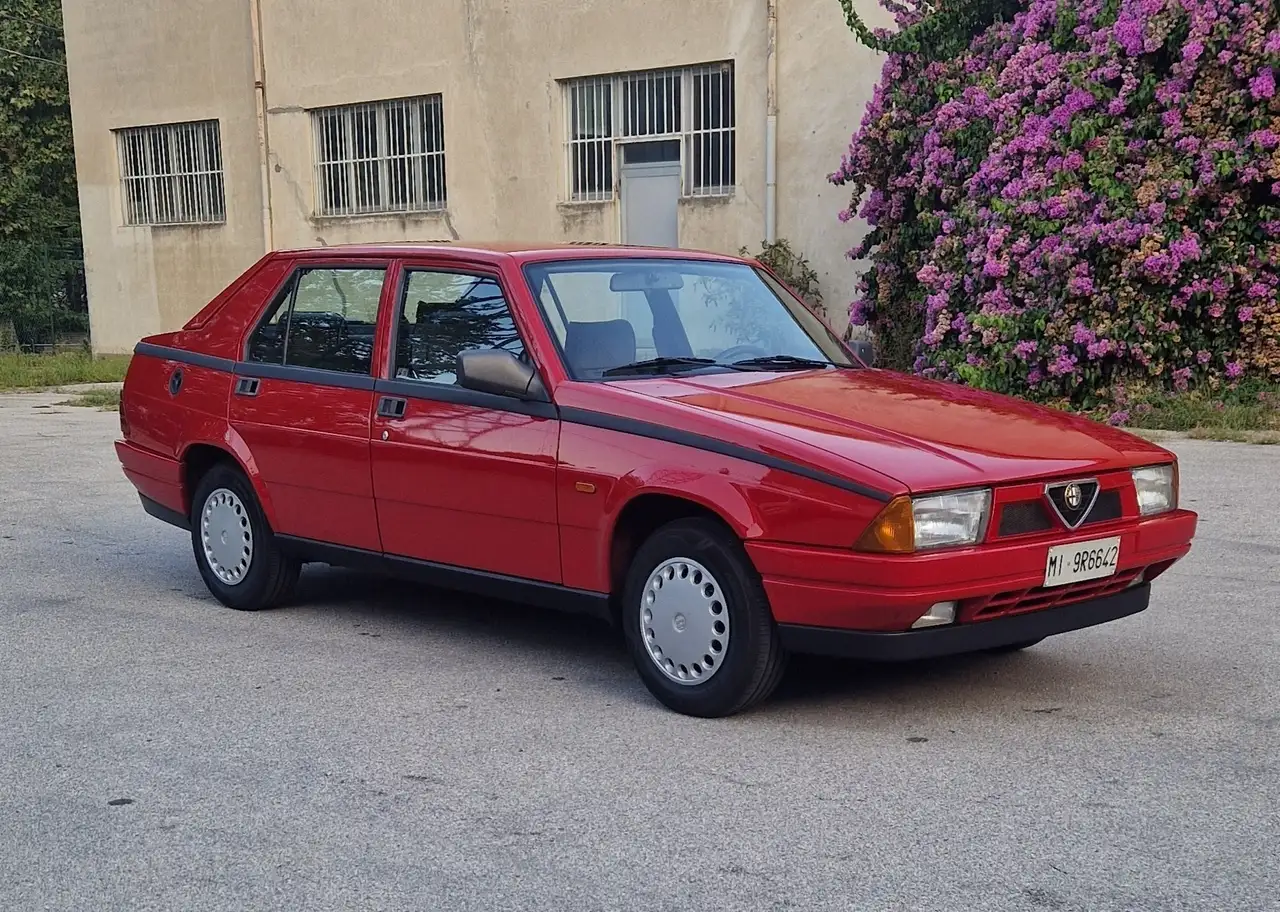 Alfa Romeo 75 1.6 ie clima, foto 2