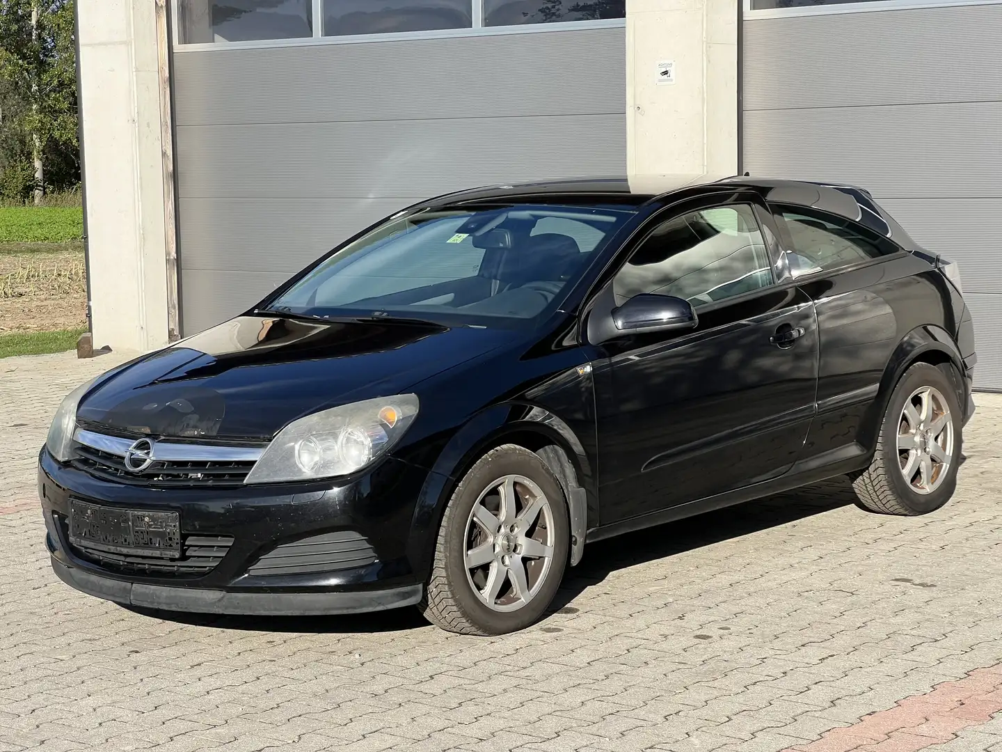Opel Astra 1,9 CDTI GTC Edition - 2