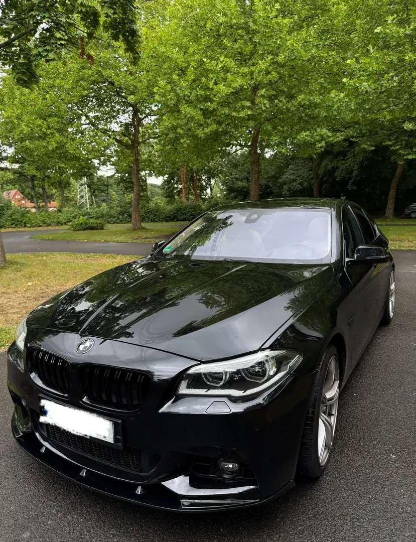 BMW 535 535i xDrive Zwart - 1