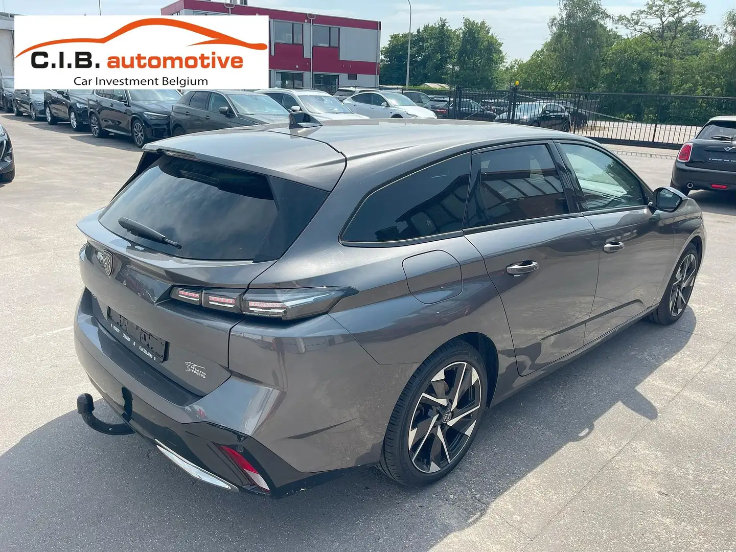 Peugeot 308 SW 1.5 HDi Aut. Allure / €13.990 netto / ... Gris - 2