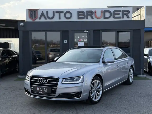 Audi A8 3,0 TDI clean Diesel lang quattro Tiptronic *Pano*